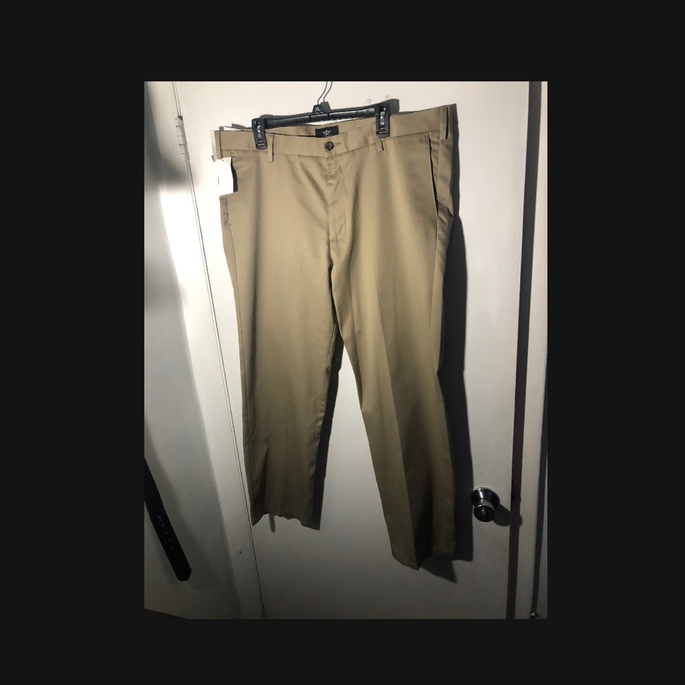 DOCKER’S Slim Fit Khakis